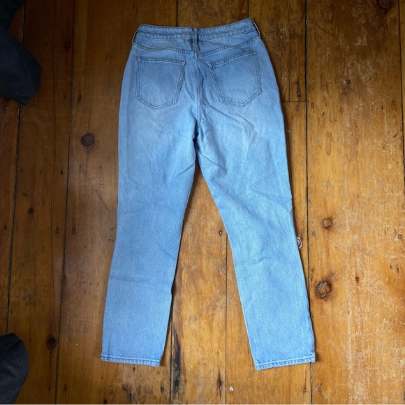 3/$15 High Waisted Distressed Mom Jeans - Picture 5 of 5